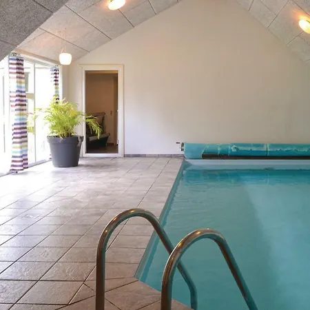 Stunning In With Private Swimming Pool, Can Be Inside Or Outside * Oksbol (Syddanmark)